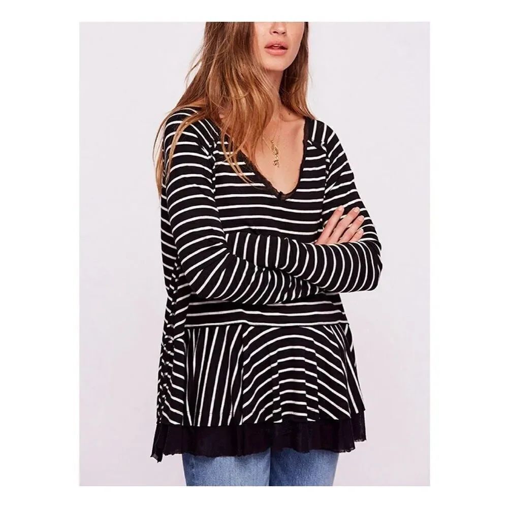 ✨Free People Tangerine Stripe Black Sz Small Top✨